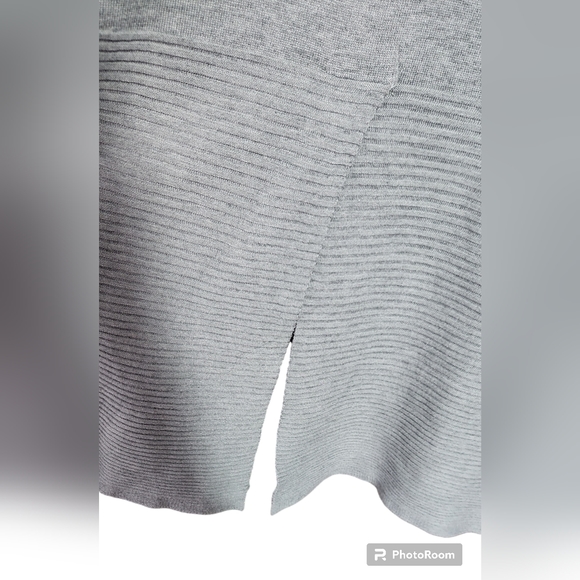 Gray Open Front Long Cardigan, sz 20 - Picture 4 of 6